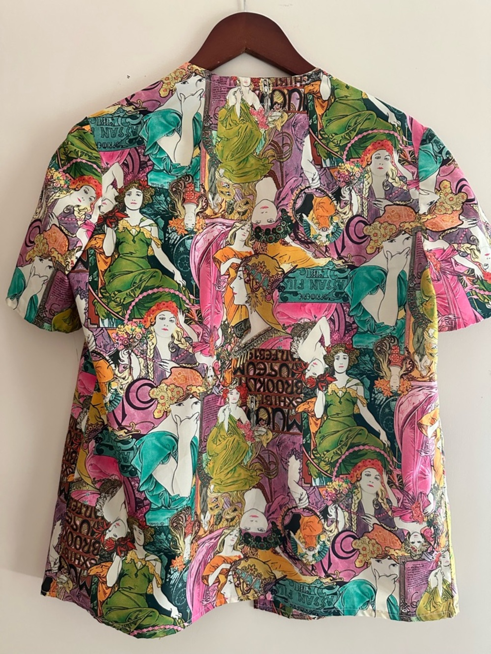 Colorful Art Nouveau Print Top - Picture 3 of 4